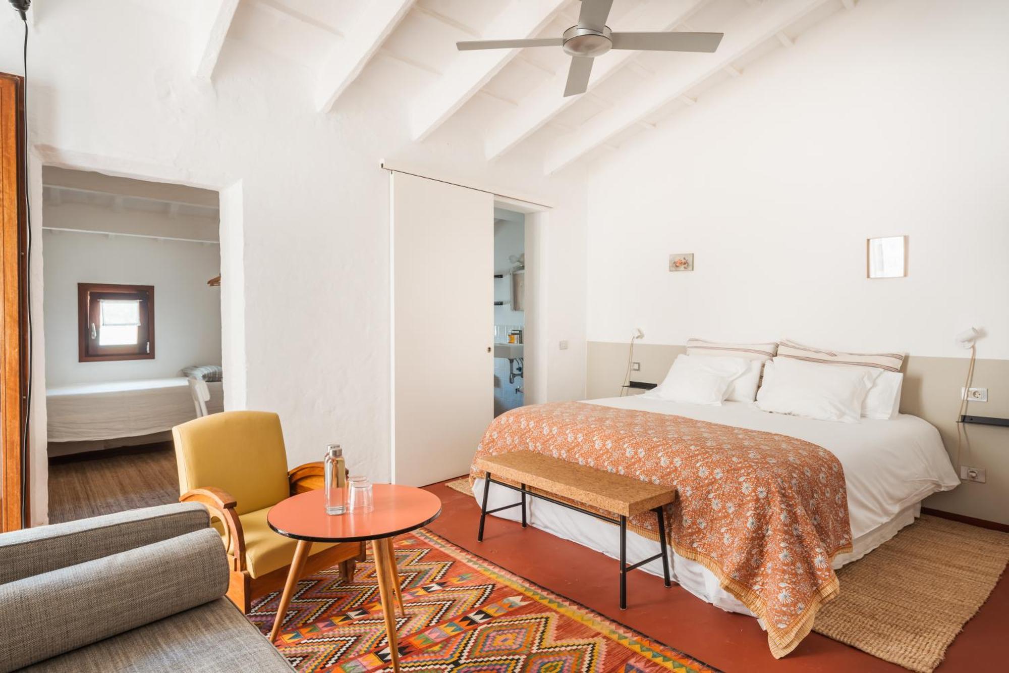 Ses Sucreres Small & Slow Hotel Ferreries Room photo